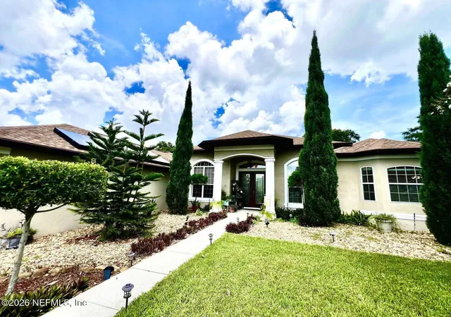 3rd image of 16325 Magnolia Bluff Dr, Montverde, FL 34756 | MLS# 2139353