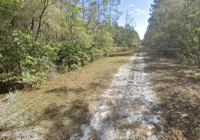 Photo 3 of Sale Pending at 212 Hazel Ave, Georgetown, FL 32139 | MLS# 2139498 | Listing updated on 2026-06-26