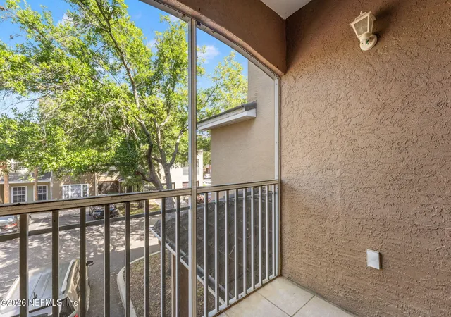 Homes for sale in Jacksonville, FL | 10075 Gate Pkwy N #1513, Jacksonville, FL 32246 | MLS# 2139962