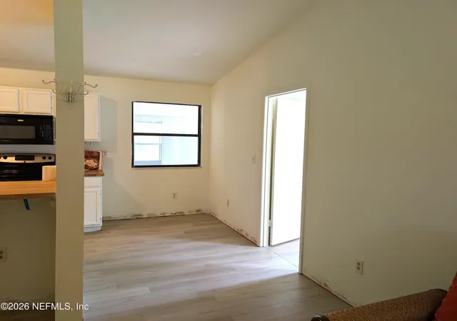 Photo 5 of Single family home for sale at 116 Biscayne Dr, Florahome, FL 32140 | MLS# 2145576 | Listing updated on 2026-07-20