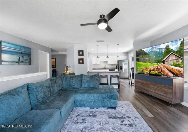 Photo 3 of Single family home for sale at 918 17th Street N, Jacksonville Beach, FL 32250 | MLS# 2140273 | Listing updated on 2026-09-06