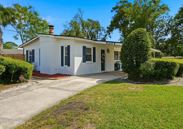3rd image of 6204 Diane Rd, Jacksonville, FL 32277 | MLS# 2140097