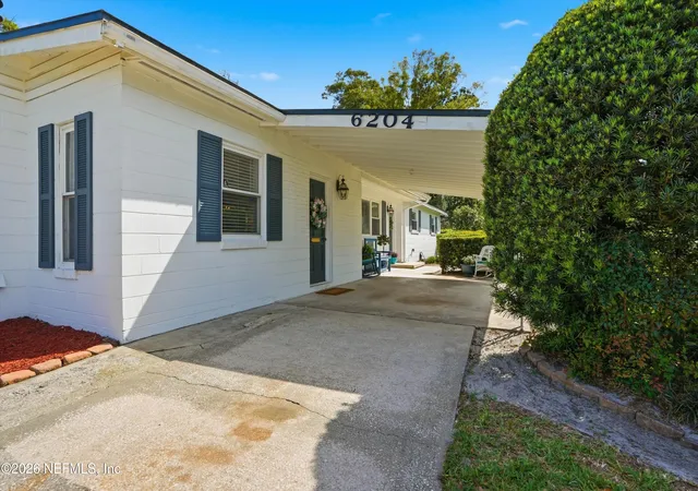 4th image of 6204 Diane Rd, Jacksonville, FL 32277 | MLS# 2140097