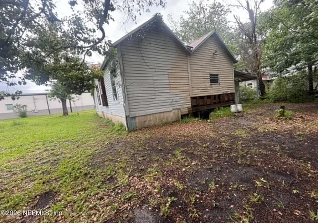 Photo 4 of Single family home for sale at 634 N Cherry St, Starke, FL 32091 | MLS# 2150908 | Listing updated on 2026-06-16