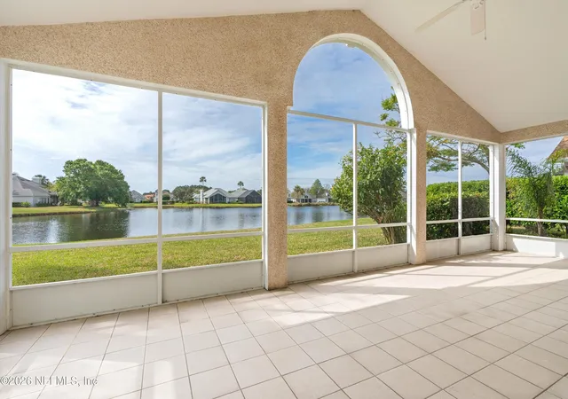 2nd image of 523 Lakeway Dr, St. Augustine, FL 32080 | MLS# 2151793