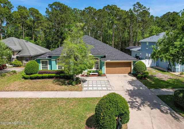 Photo 1 of Single family home for sale at 13745 Victoria Lakes Dr, Jacksonville, FL 32226 | MLS# 2139846 | Listing updated on 2026-09-14