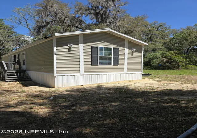 Homes for sale in Florahome, FL | 106 W Manitoba St, Florahome, FL 32140 | MLS# 2139823