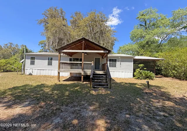 1st image of 120 Peach Ave, Hawthorne, FL 32640 | MLS# 2140541