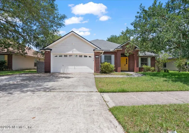 Photo 1 of Single family home for sale at 7366 Hawks Cliff Dr W, Jacksonville, FL 32222 | MLS# 2151918 | Listing updated on 2026-09-11