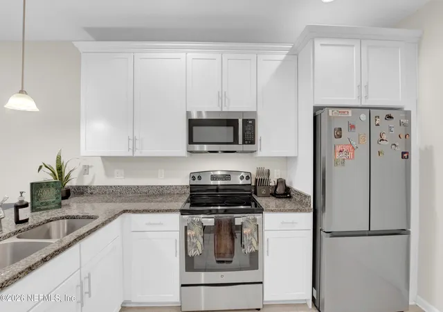 4th image of 11287 Estancia Villa Cir, Jacksonville, FL 32246