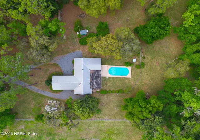Photo 3 of Single family home for sale at 202 Saint Johns Dr, Palatka, FL 32177 | MLS# 2140027 | Listing updated on 2026-07-13