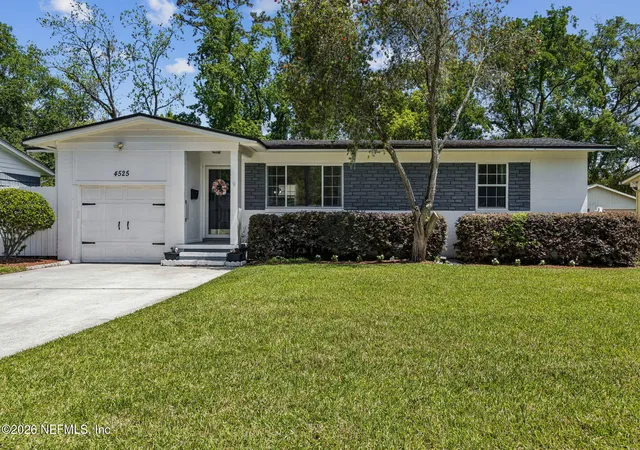 Photo 1 of Single family home for sale at 4525 Water Oak Ln, Jacksonville, FL 32210 | MLS# 2140164 | Listing updated on 2026-07-12