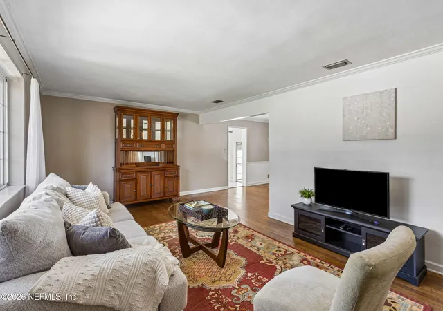 Photo 4 of Single family home for sale at 4525 Water Oak Ln, Jacksonville, FL 32210 | MLS# 2140164 | Listing updated on 2026-07-12