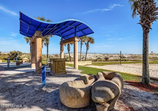 2nd image of 349 1St St S, Jacksonville Beach, FL 32250