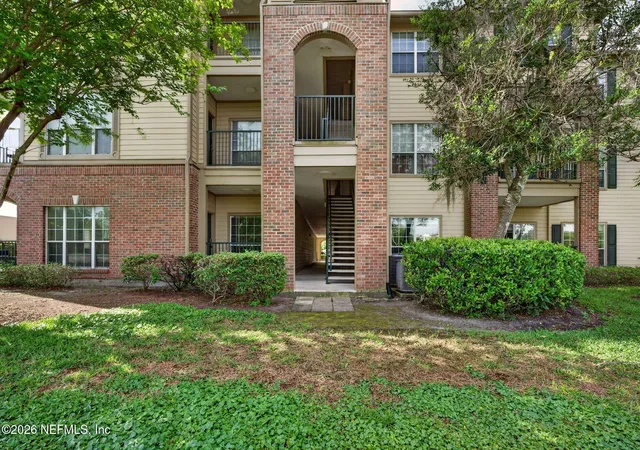 Homes for sale in Jacksonville, FL | 7800 Point Meadows Dr #1338, Jacksonville, FL 32256 | MLS# 2140149