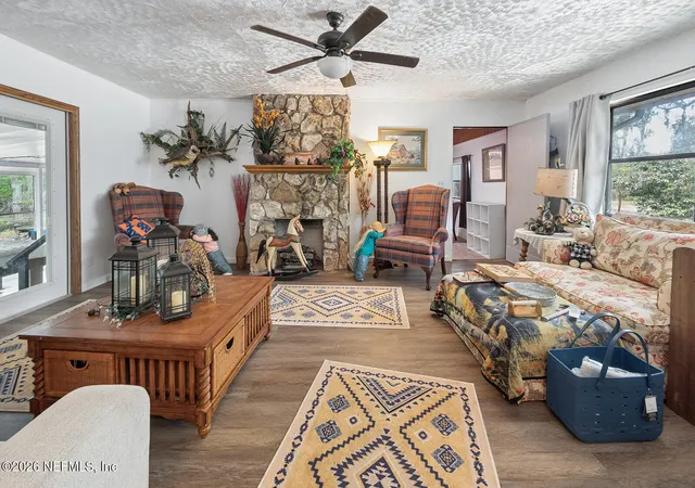 4th image of 6308 Island Rd, Melrose, FL 32666 | MLS# 2140347