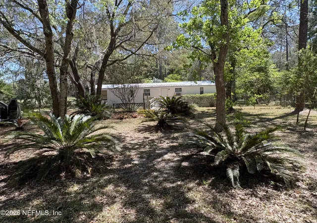 Homes for sale in Melrose, FL | 135 & 137 Country Living Ln, Melrose, FL 32666 | MLS# 2140208