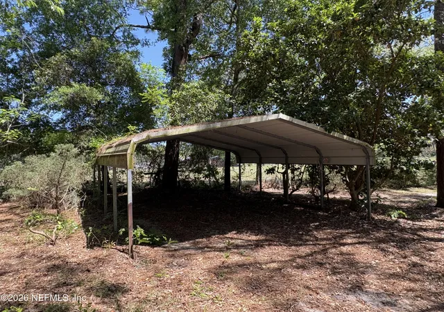 Homes for sale in Melrose, FL | 135 & 137 Country Living Ln, Melrose, FL 32666 | MLS# 2140208