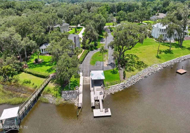4th image of 14715 Starratt Creek Dr, Jacksonville, FL 32226 | MLS# 2141660