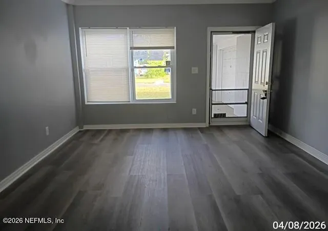 3rd image of 10127 Haverford Rd, Jacksonville, FL 32218 | MLS# 2140426