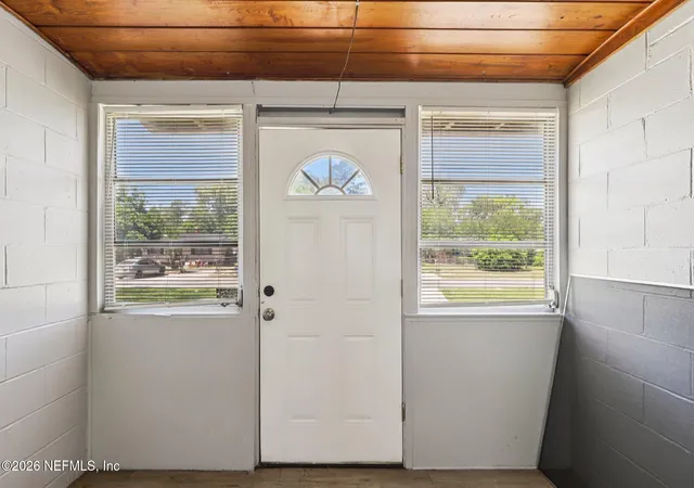 5th image of 7859 Denham Rd W, Jacksonville, FL 32208 | MLS# 2140493
