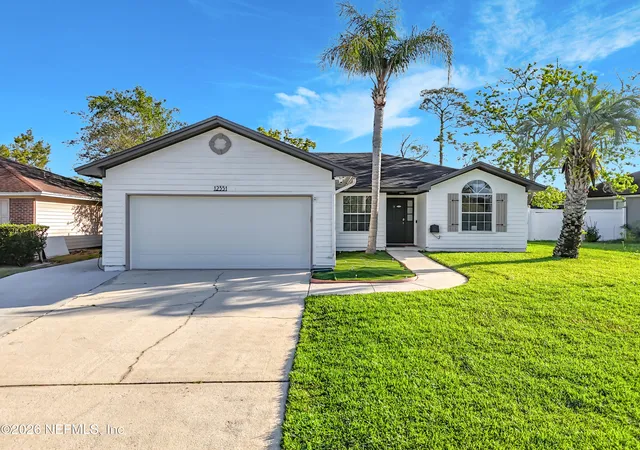 Photo 2 of Sale Pending at 12351 Shaky Leaf Ct, Jacksonville, FL 32224 | MLS# 2140762 | Listing updated on 2026-07-29
