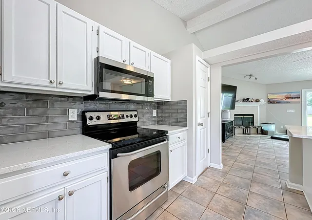 Photo 4 of Sale Pending at 12351 Shaky Leaf Ct, Jacksonville, FL 32224 | MLS# 2140762 | Listing updated on 2026-07-29