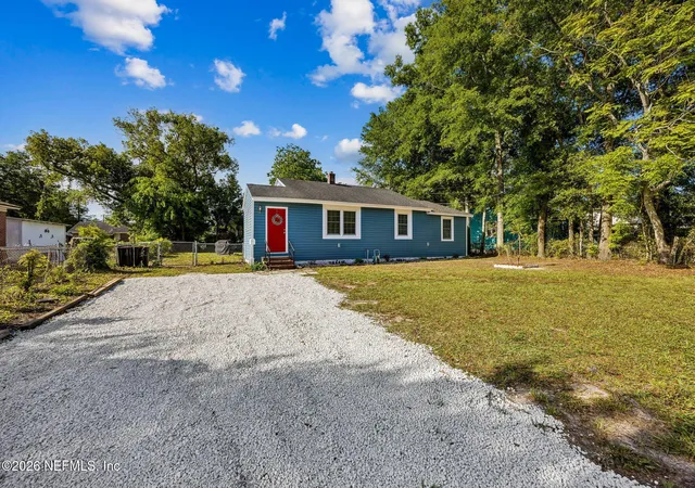 4th image of 4520 Birkenhead Rd, Jacksonville, FL 32210 | MLS# 2140822