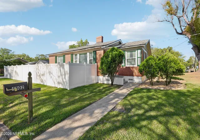 2nd image of 4802 Post St, Jacksonville, FL 32205 | MLS# 2141829