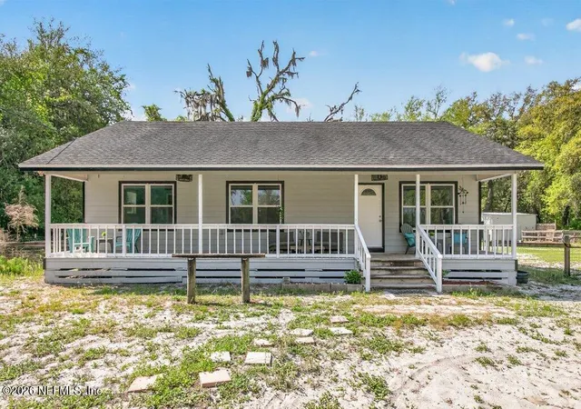 Photo 1 of Single family home for sale at 461 Old Starke Rd, Palatka, FL 32177 | MLS# 2141396 | Listing updated on 2026-08-26