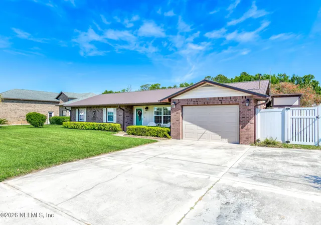 Homes for sale in East Palatka, FL | 114 Magnolia Dr, East Palatka, FL 32131 | MLS# 2141132
