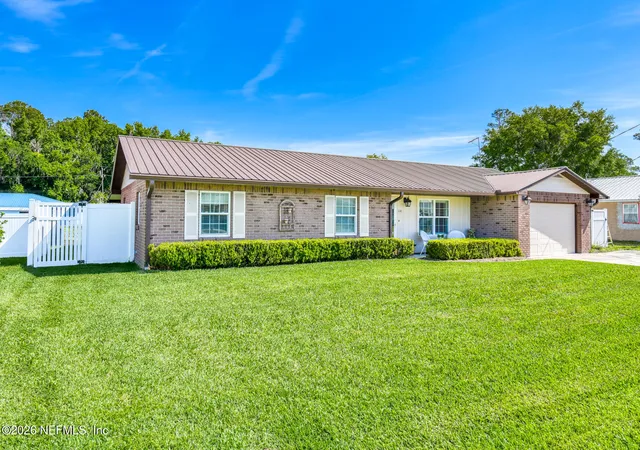 Homes for sale in East Palatka, FL | 114 Magnolia Dr, East Palatka, FL 32131 | MLS# 2141132