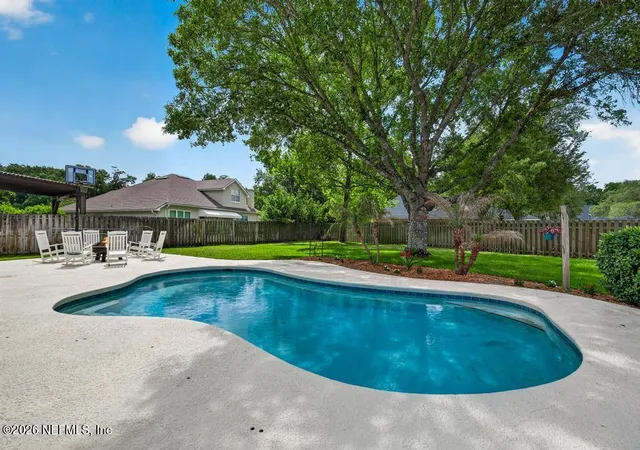 Homes for sale in Jacksonville, FL | 1770 Rising Oaks Dr, Jacksonville, FL 32223 | MLS# 2142596