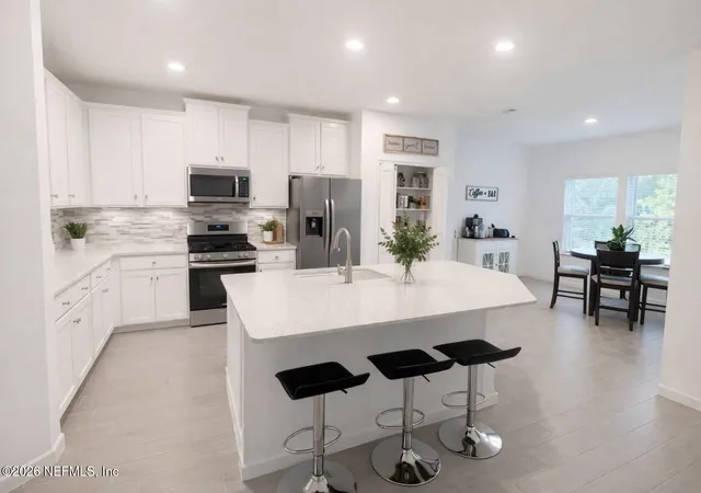 Photo 4 of Single family home for sale at 9674 Gaynor Cir, Jacksonville, FL 32219 | MLS# 2140938 | Listing updated on 2026-08-31