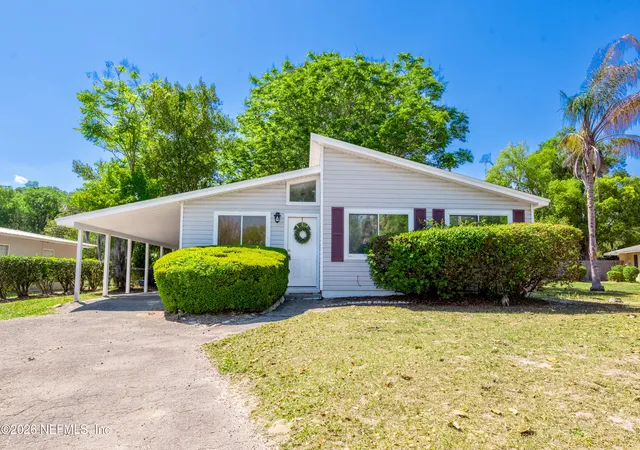 1st image of 950 S Lawrence Blvd, Keystone Heights, FL 32656 | MLS# 2141221