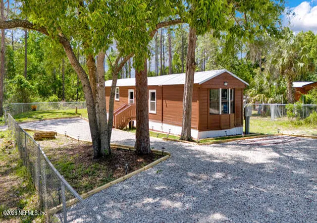 Homes for sale in Satsuma, FL | 155 Rabbit Track Rd, Satsuma, FL 32189 | MLS# 2141453