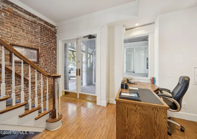 Listing Photo 4 - Condo for sale in building located at 5 3rd St S, Fernandina Beach, FL 32034 - Unit #B