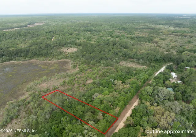 Photo 4 of Land for sale at 141 Fishermans Dr, Interlachen, FL 32148 | MLS# 2141592 | Listing updated on 2026-04-23