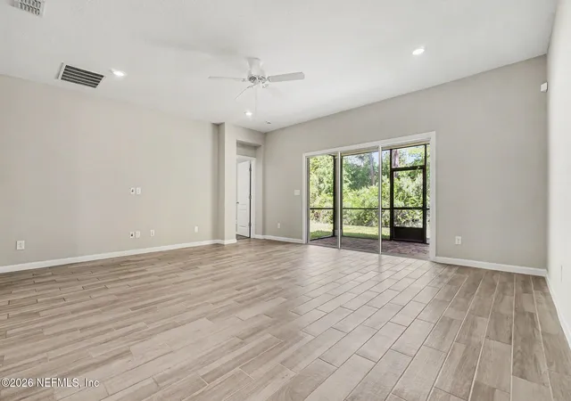 4th image of 10161 Ramsey Falls Dr, Jacksonville, FL 32222 | MLS# 2141879