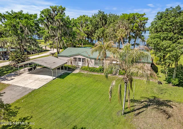 Homes for sale in Georgetown, FL | 105 S Lake George Dr, Georgetown, FL 32139 | MLS# 2141405