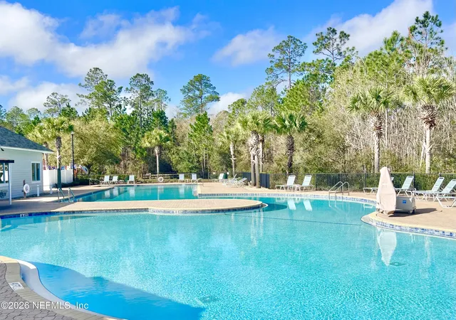 Photo 3 of Sale Pending at 6054 Chestnut Gelding Ln, Jacksonville, FL 32234 | MLS# 2141684 | Listing updated on 2026-09-17