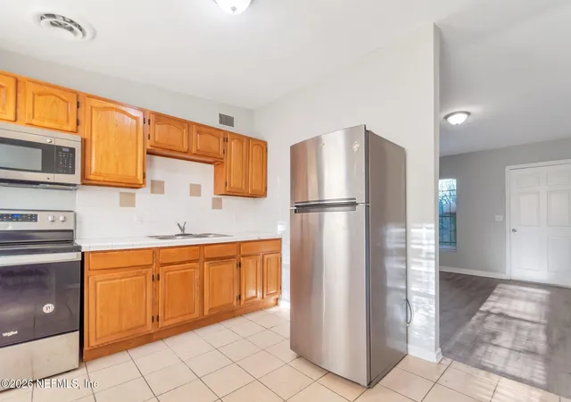 Homes for sale in Jacksonville, FL | 6109 Strawflower Pl, Jacksonville, FL 32209 | MLS# 2141565