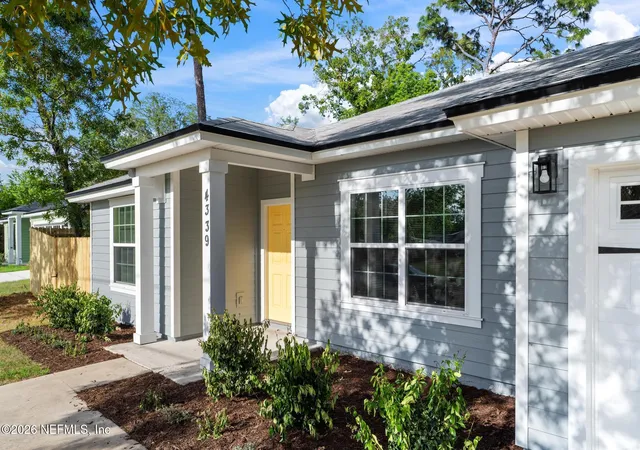 Homes for sale in Jacksonville, FL | 4339 Dalry Dr, Jacksonville, FL 32246 | MLS# 2141790