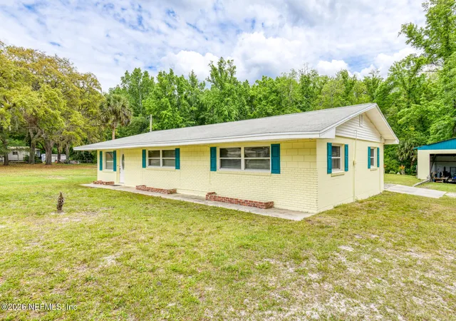 Photo 2 of Single family home for sale at 104 Heidt Ln, Palatka, FL 32177 | MLS# 2141794 | Listing updated on 2026-07-30