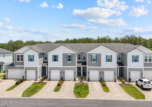 Photo 3 of Townhouse for sale at 495 Brandon Lakes Dr, St. Augustine, FL 32092 | MLS# 2144711 | Listing updated on 2026-09-29