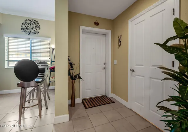 5th image of 9745 Touchton Rd #327, Jacksonville, FL 32246 | MLS# 2141893