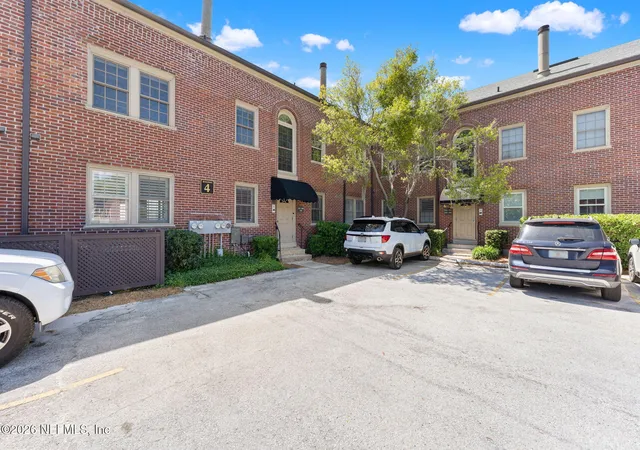 Photo 2 of Condo for sale at 1578 Palm Ave #1576/1578, Jacksonville, FL 32207 | MLS# 2141900 | Listing updated on 2026-06-11