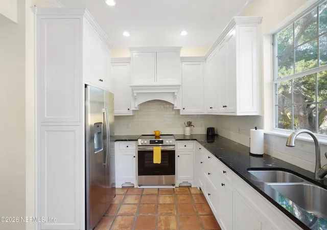 4th image of 4240 Myrtle St, Saint Augustine, FL 32084 | MLS# 2142006