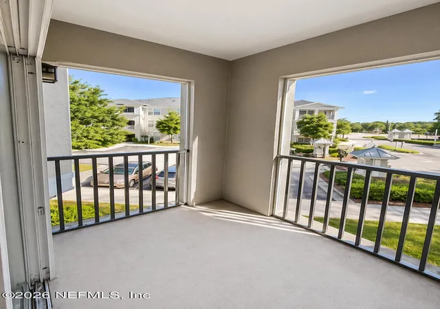 Homes for sale in Jacksonville, FL | 8290 Gate Pkwy W #141, Jacksonville, FL 32216 | MLS# 2142063