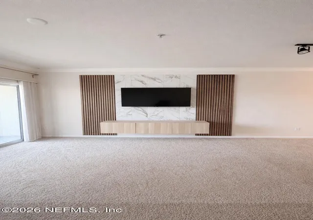 Homes for sale in Jacksonville, FL | 8290 Gate Pkwy W #141, Jacksonville, FL 32216 | MLS# 2142063